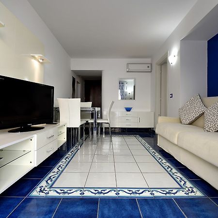 Sedil Dominova Apartment Sorrento Ngoại thất bức ảnh