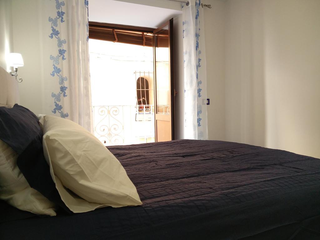 Sedil Dominova Apartment Sorrento Ngoại thất bức ảnh