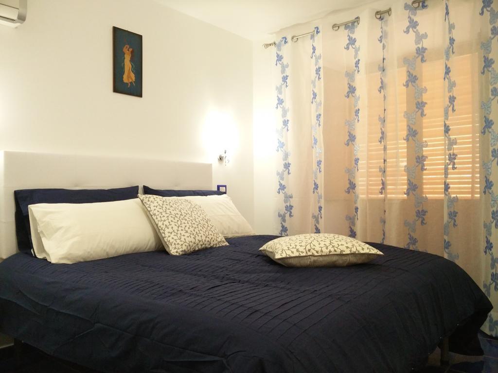 Sedil Dominova Apartment Sorrento Ngoại thất bức ảnh